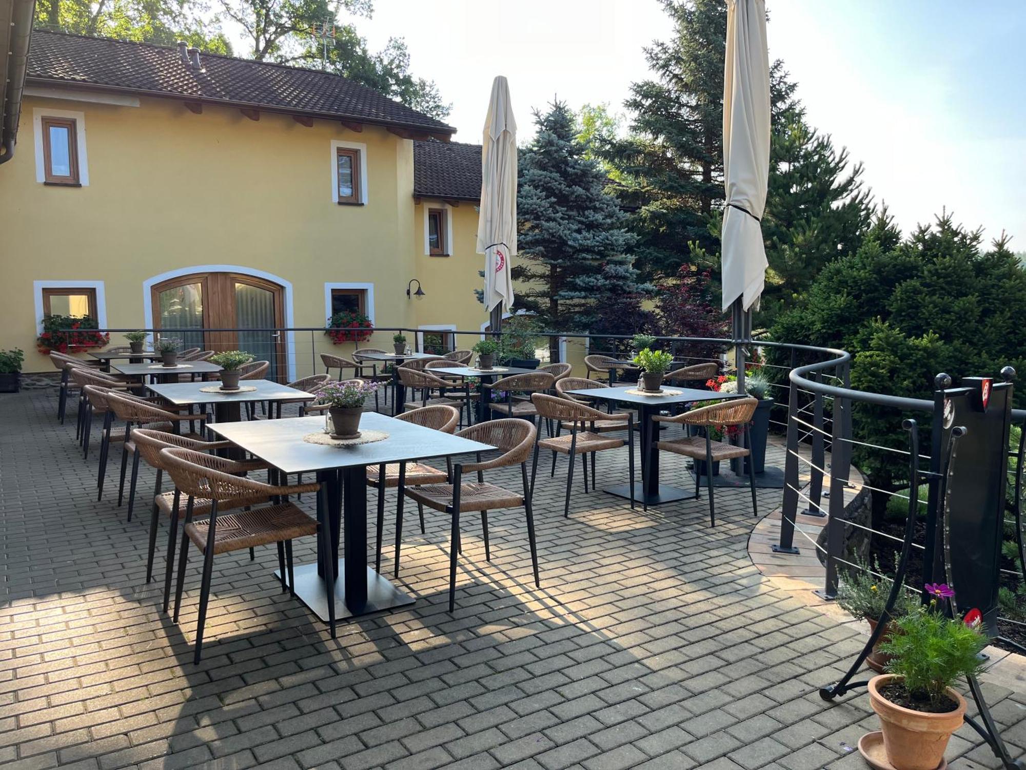 Resort-restaurant Stilec 3*