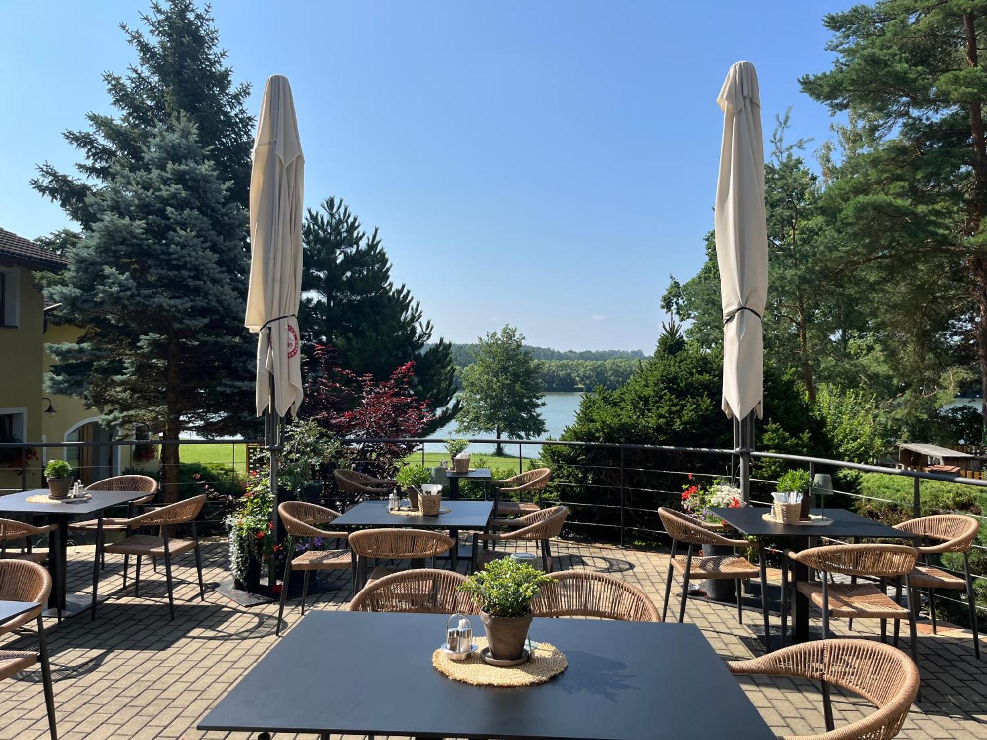 Resort-restaurant Stilec 招待所